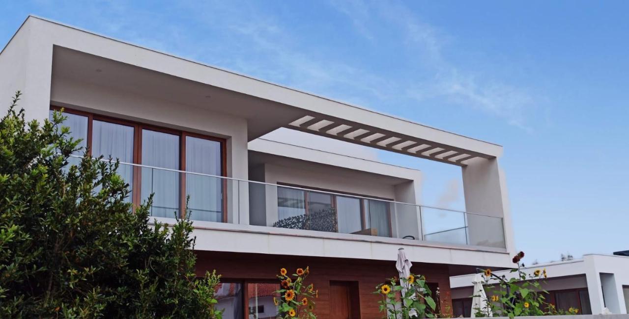 West Bay House Hotell São Martinho do Porto Exteriör bild